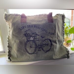 Oversized green tote